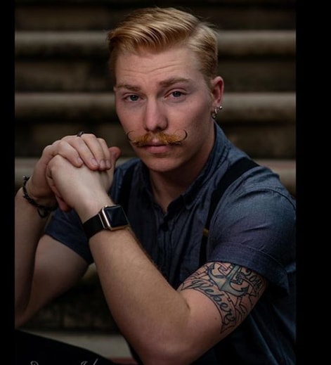 Handlebar Mustache Men Style