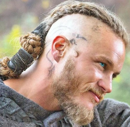 Ragnar Lothbrok Hairstyle